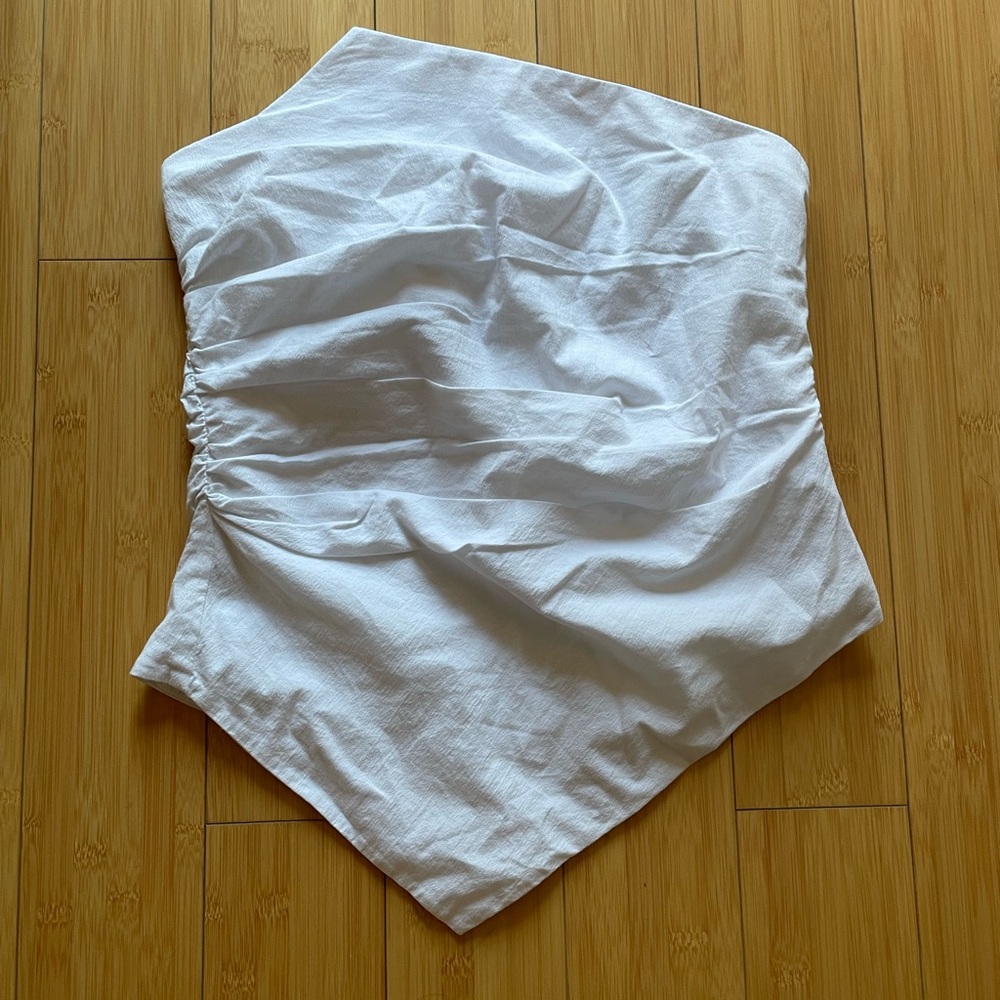 White Strapless side zipper Top (adjustable strap included)